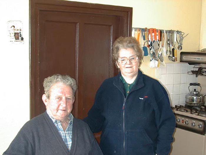 Donal and Kathleen.jpg 50.6K
